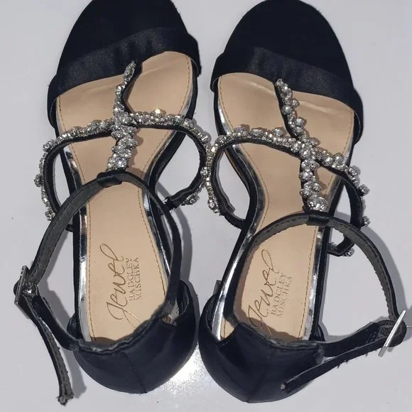 Badgley Mischka Jewel Black Satin  Embellished Sandals Heels - Picture 9 of 9